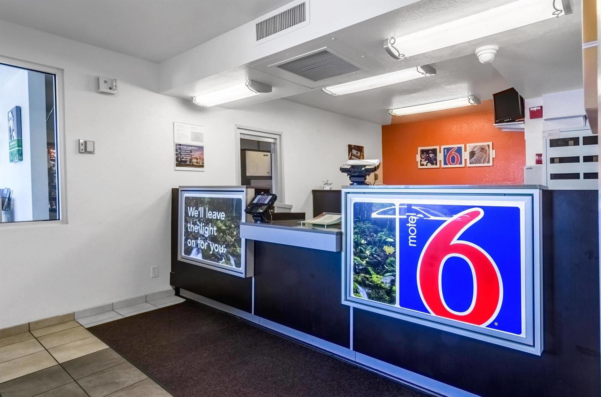Motel 6-Centralia, Wa Екстер'єр фото