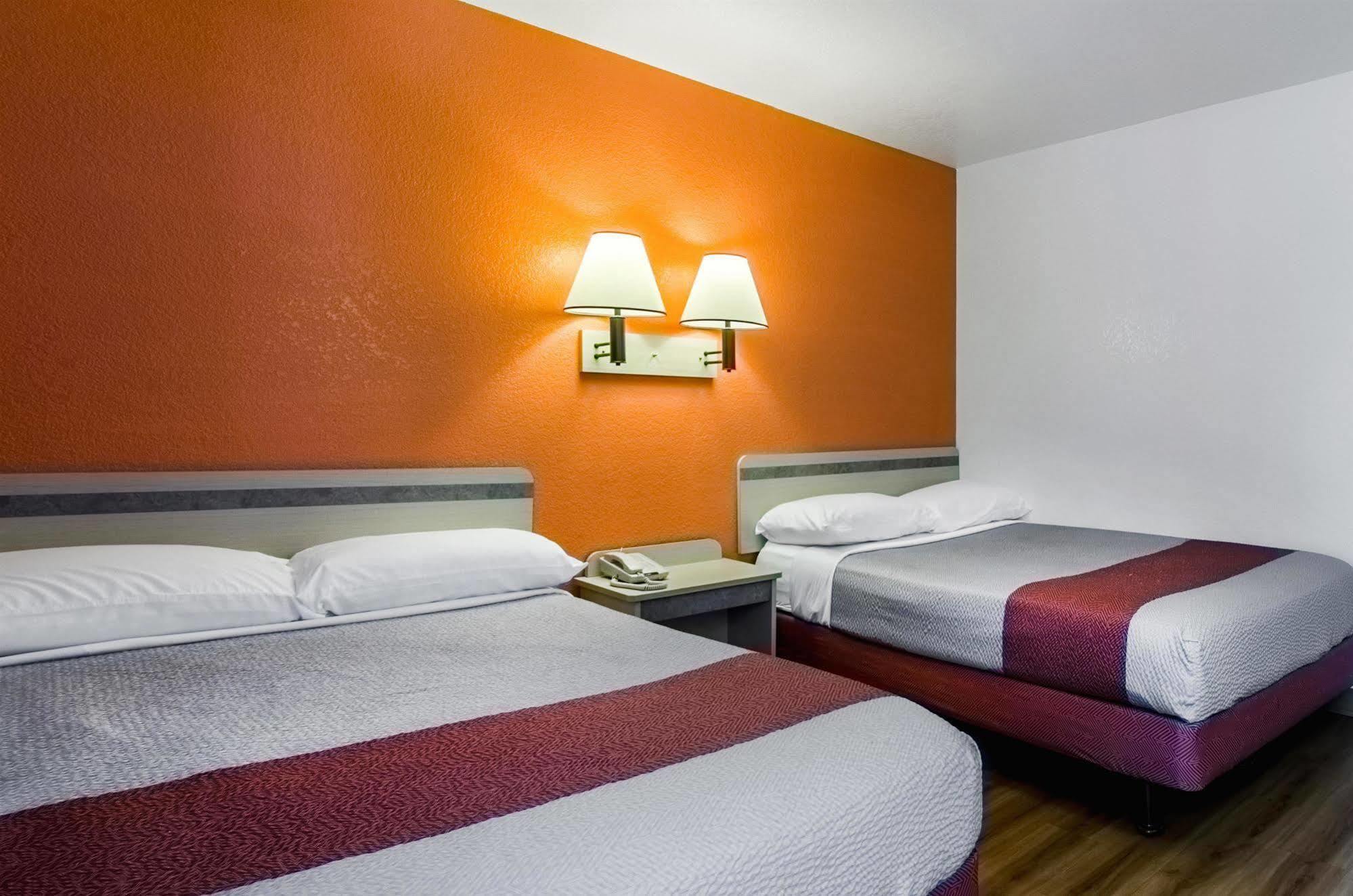 Motel 6-Centralia, Wa Екстер'єр фото