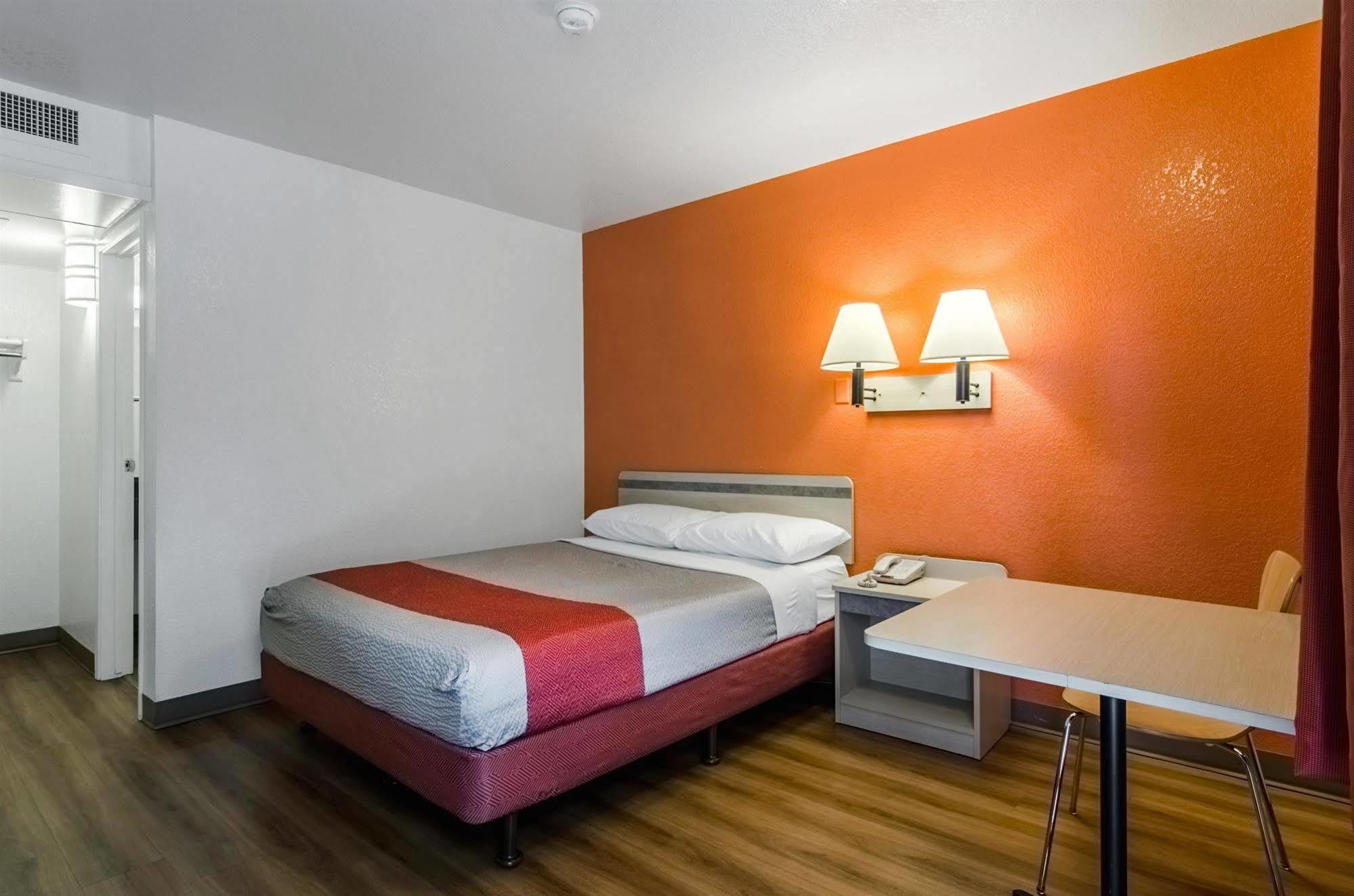 Motel 6-Centralia, Wa Екстер'єр фото